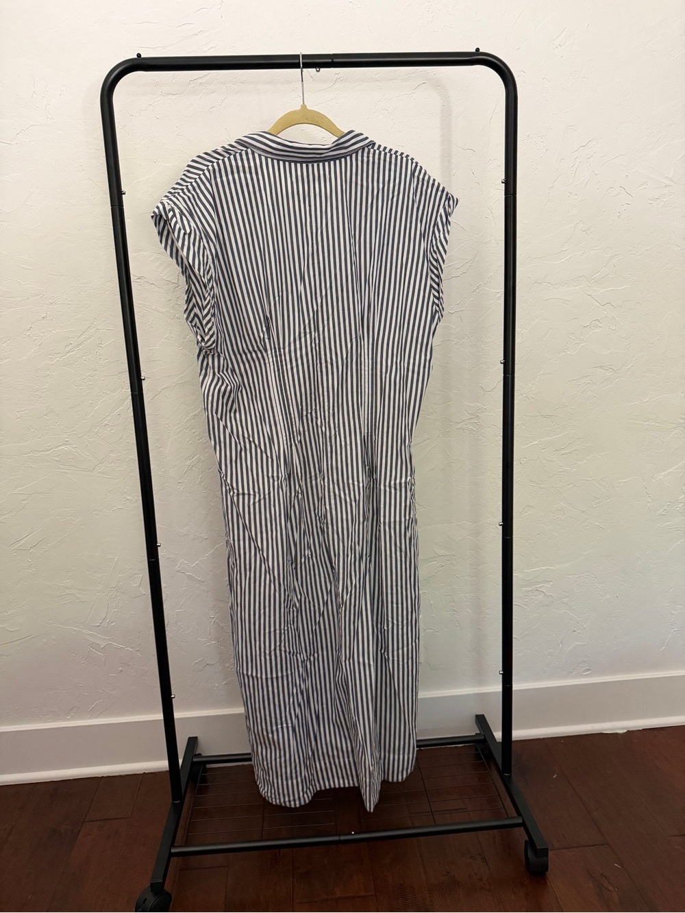 Abercrombie & Fitch Striped Button-Front Maxi Shirt Dress - Navy & White - Picture 2 of 3